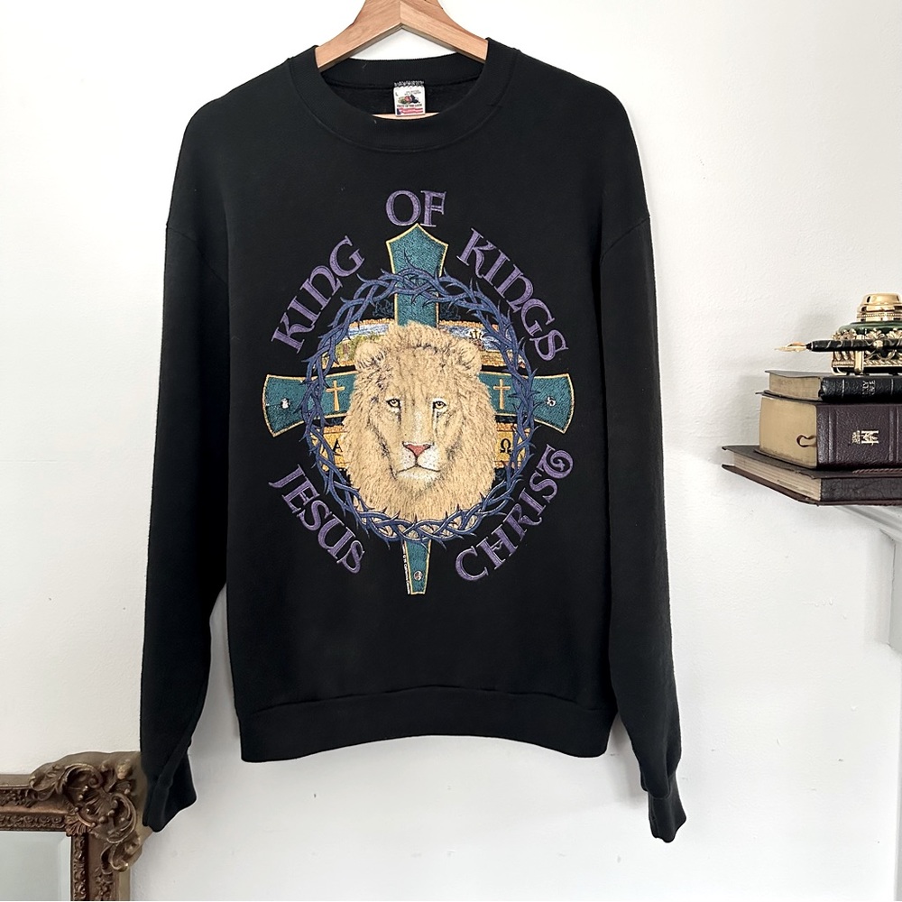 90s Jesus King of Kings Crewneck